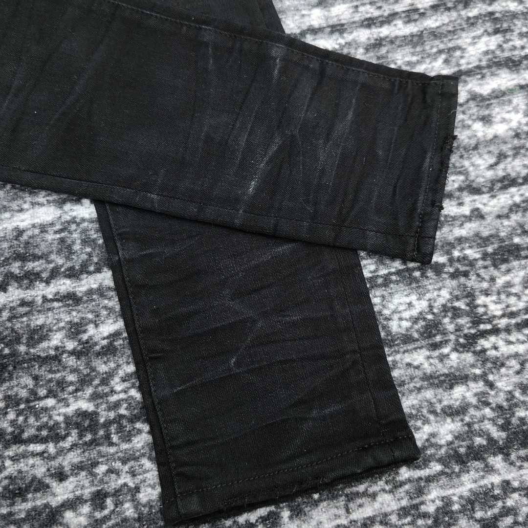 Amiri Slim Fit Jeans    660 - FashionPlug