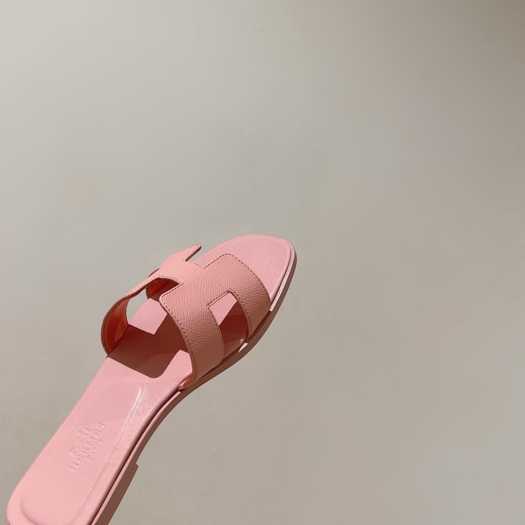 Hermes Oran Sandal - FashionPlug