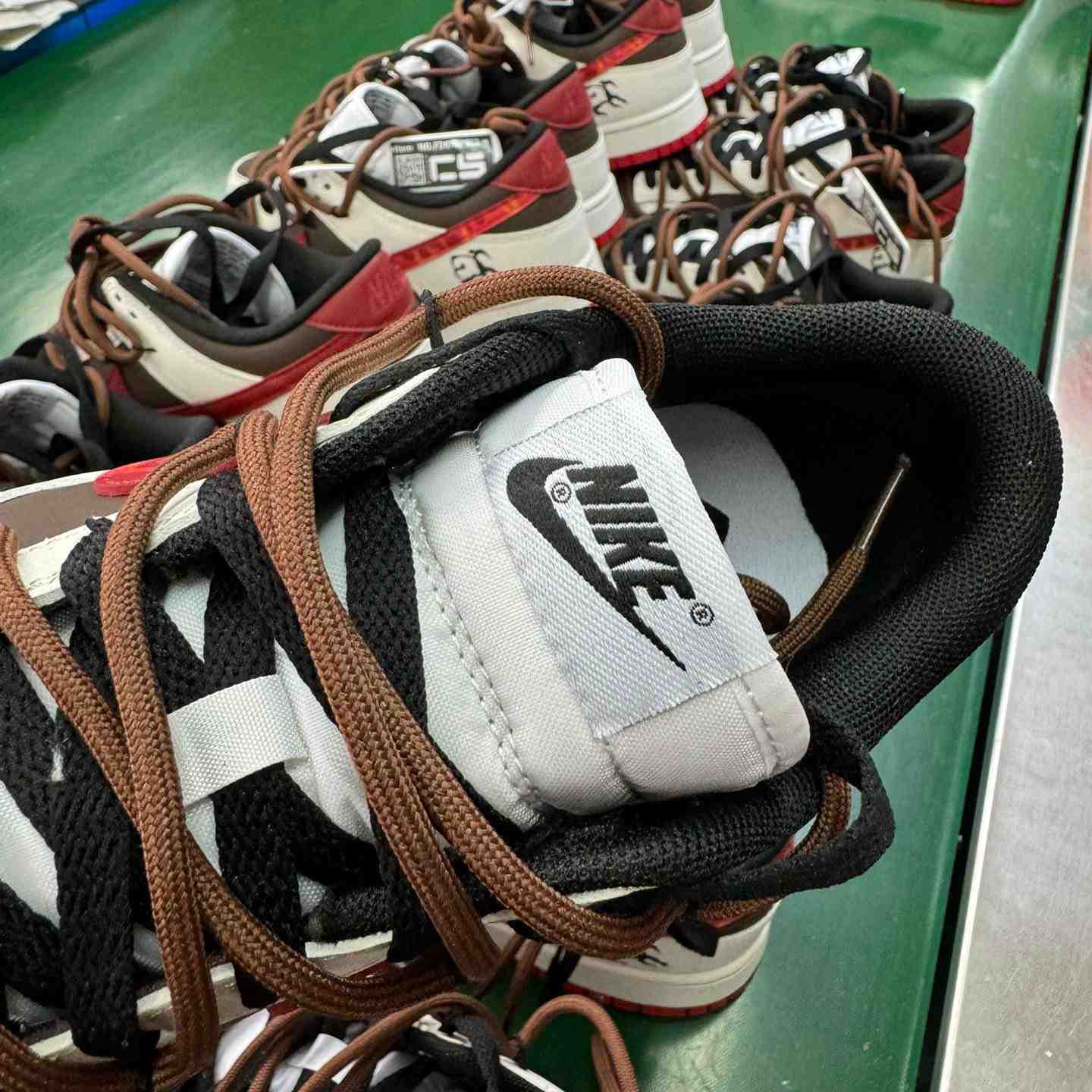 Nike Dunk Low CNY Sneaker      FD9762-061 - FashionPlug