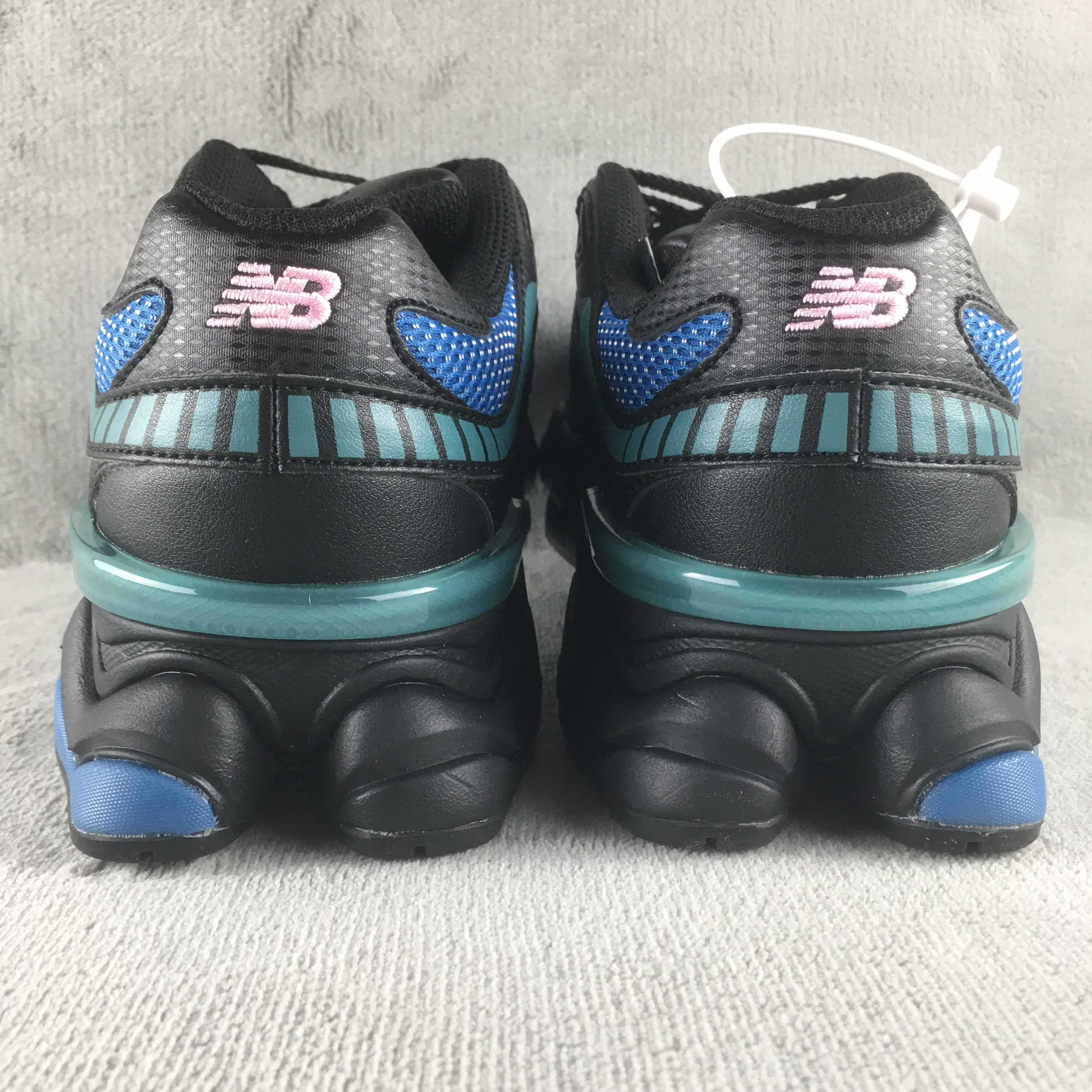  New Balance 9060 Sneakers    U9060AGC - FashionPlug