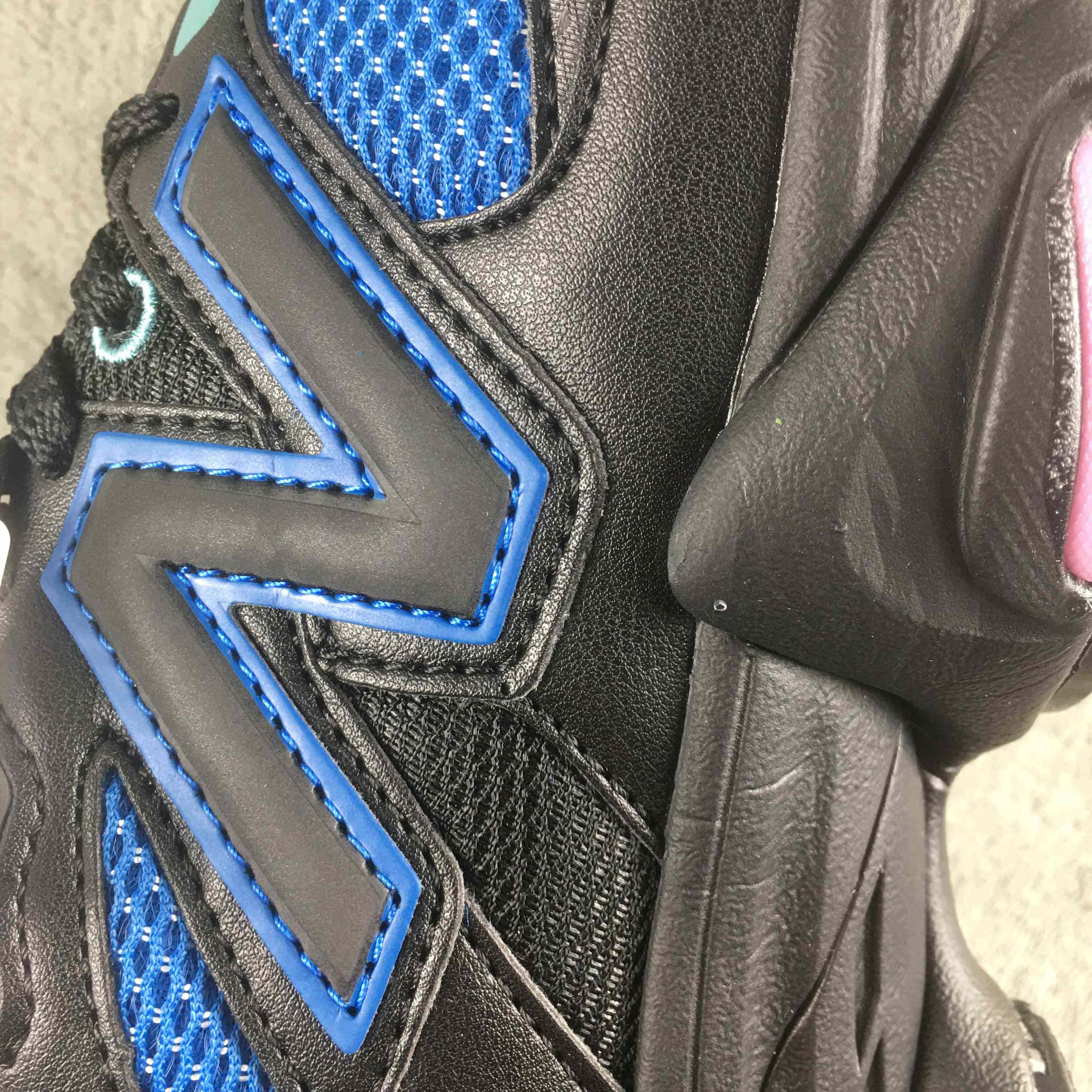  New Balance 9060 Sneakers    U9060AGC - FashionPlug