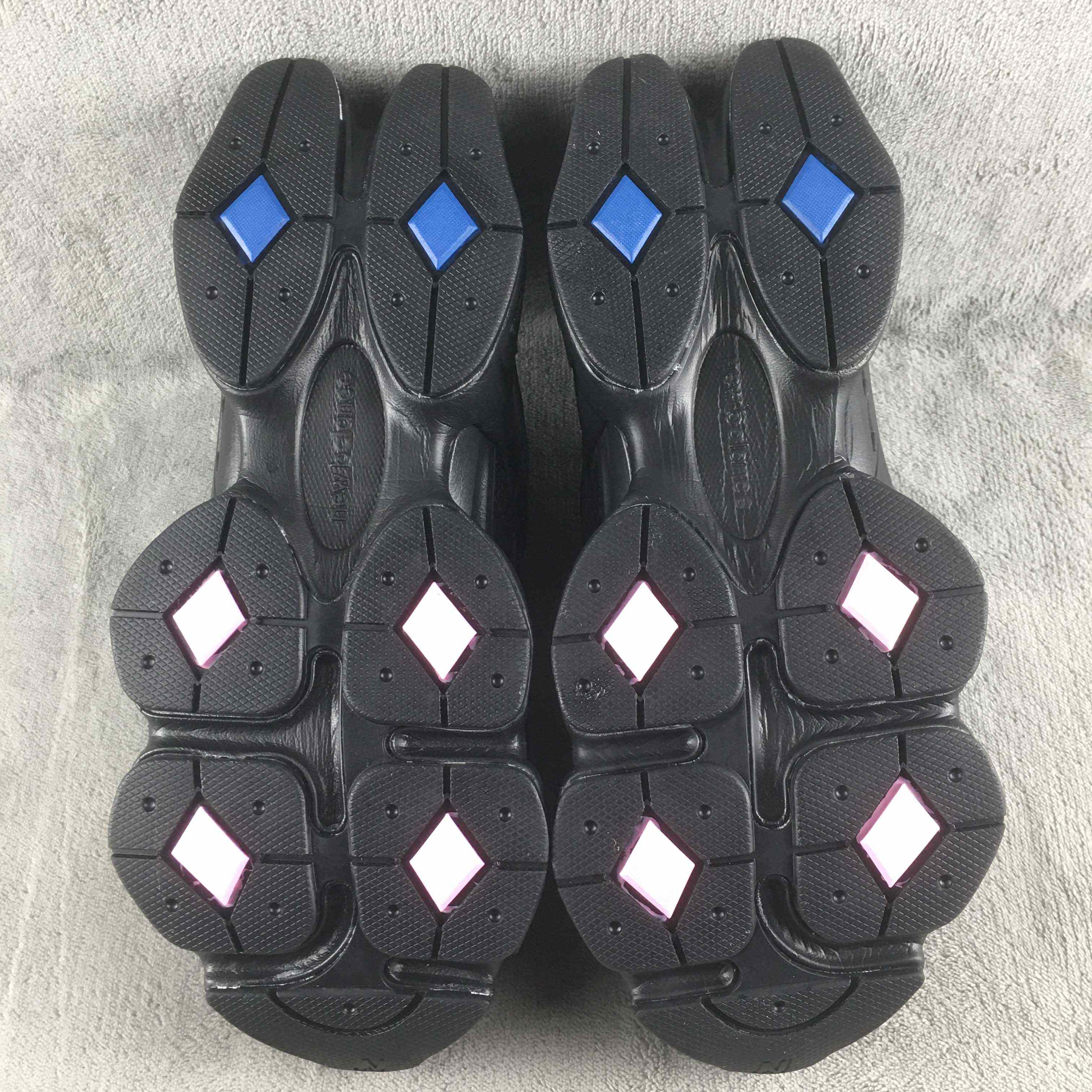  New Balance 9060 Sneakers    U9060AGC - FashionPlug