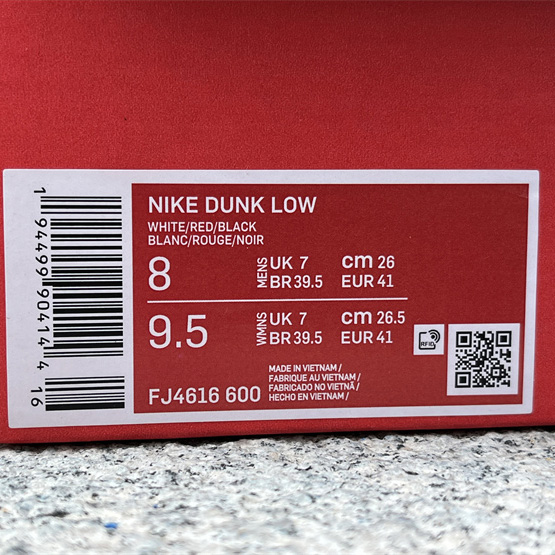 Nike Dunk Low SE Sneaker      FJ4616-600 - FashionPlug