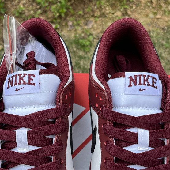 Nike Dunk Low SE Sneaker      FJ4616-600 - FashionPlug