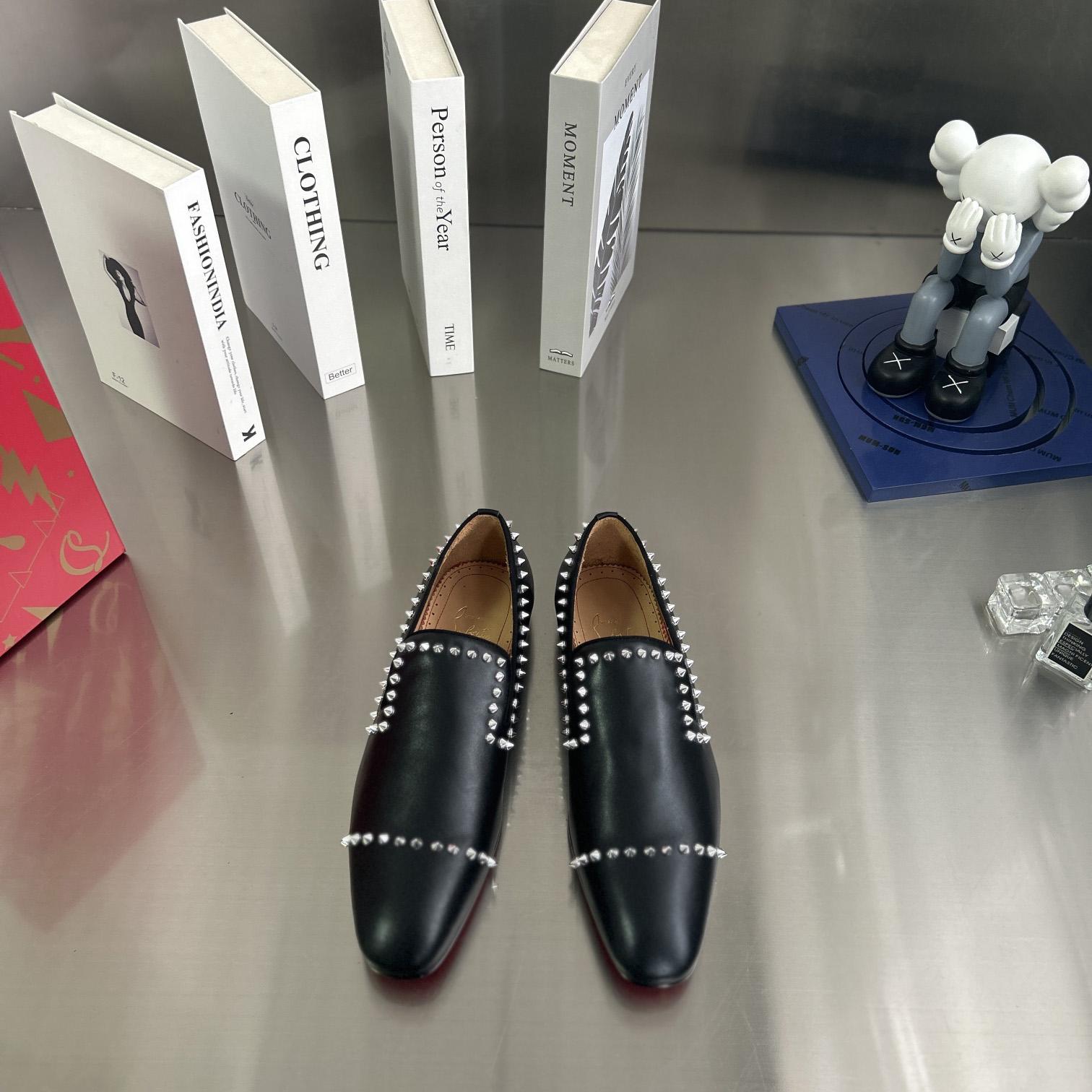 Christian Louboutin Dandy Cloo - FashionPlug