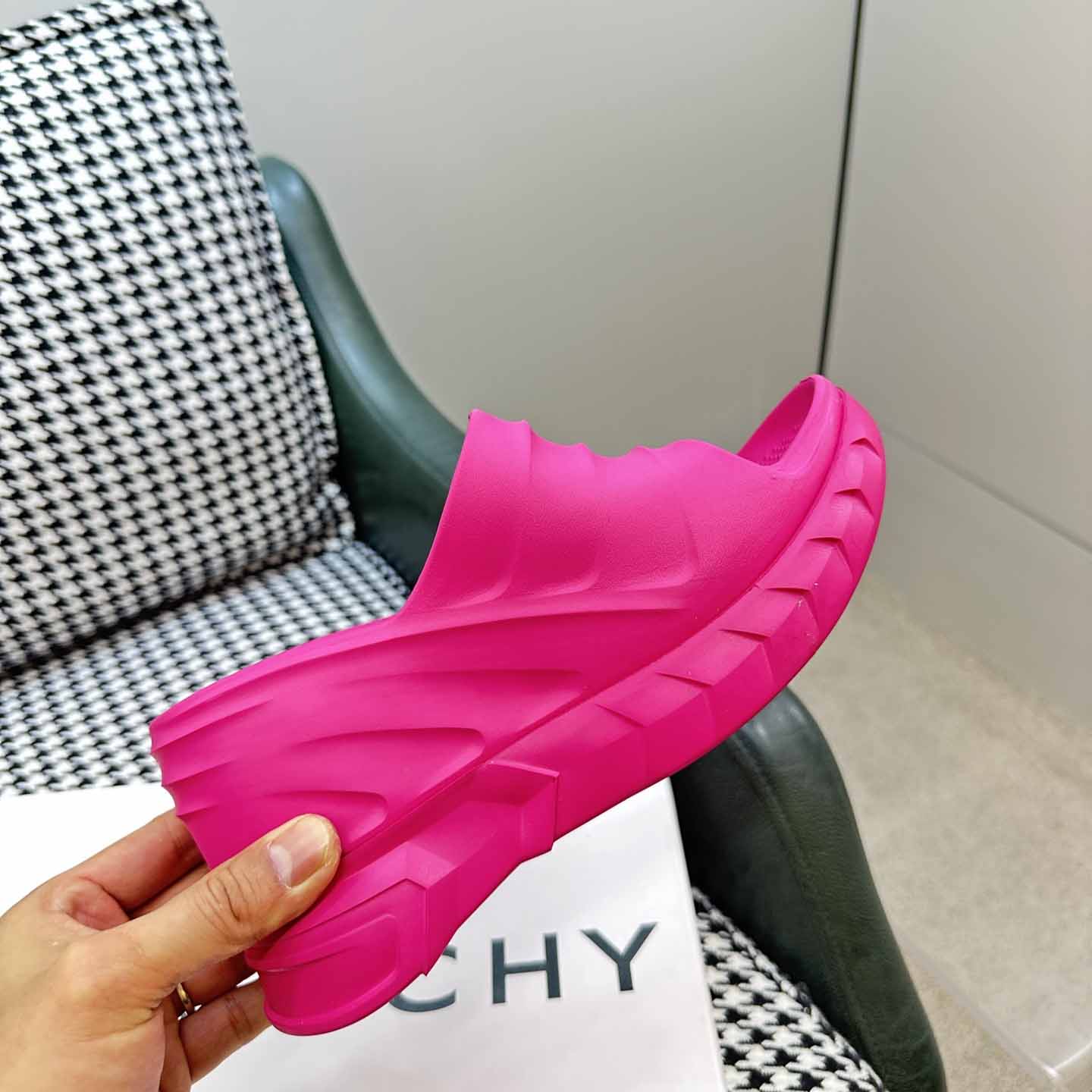 Givenchy Marshmallow Wedge Sandals In Rubber - FashionPlug