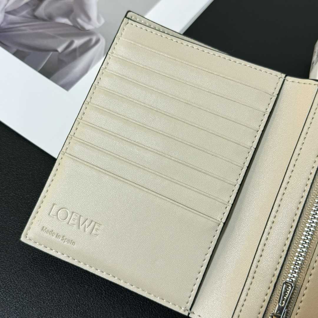 Loewe Medium Vertical Grained-Leather Wallet(14×11cm) - FashionPlug