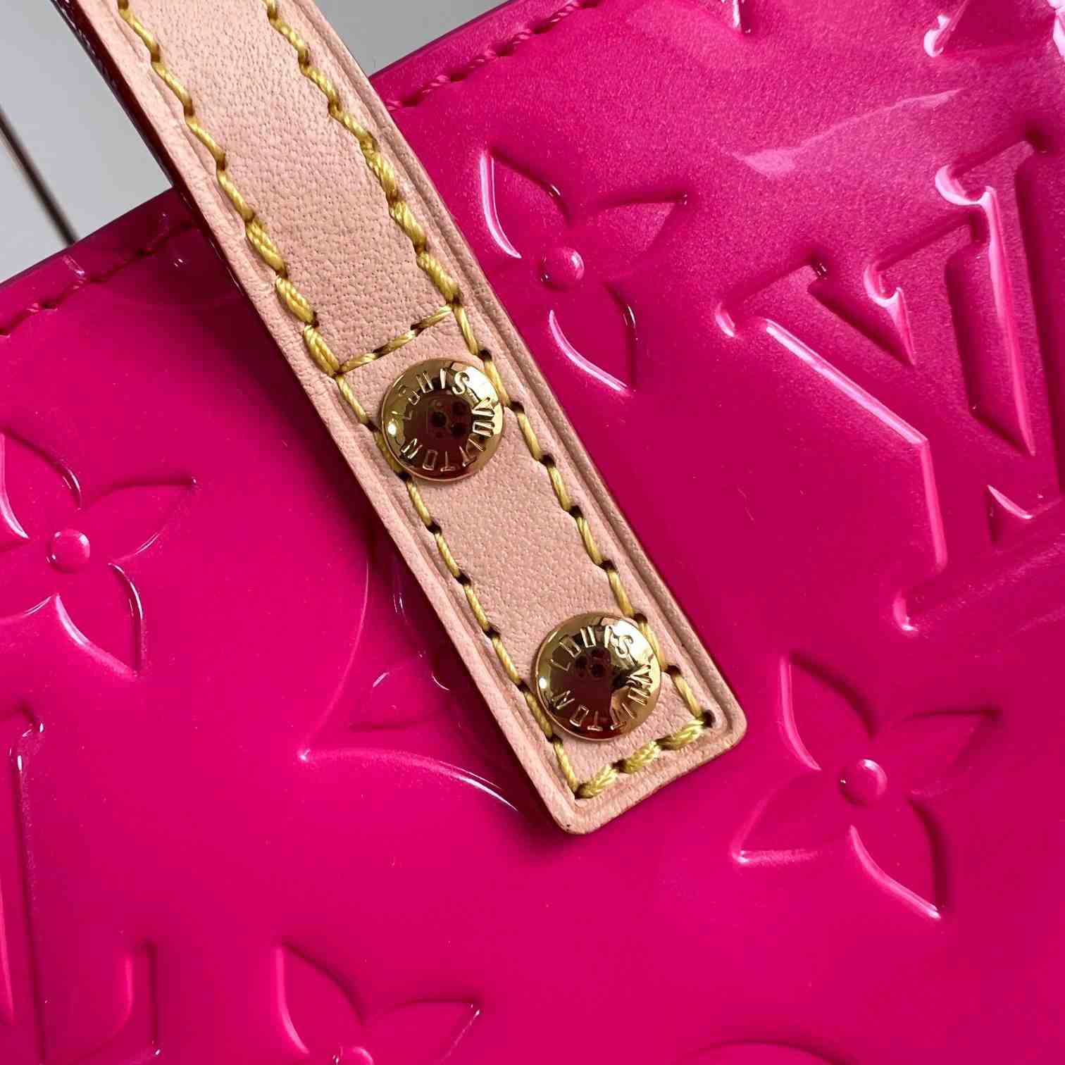 Louis Vuitton Reade PM    M24028 - FashionPlug