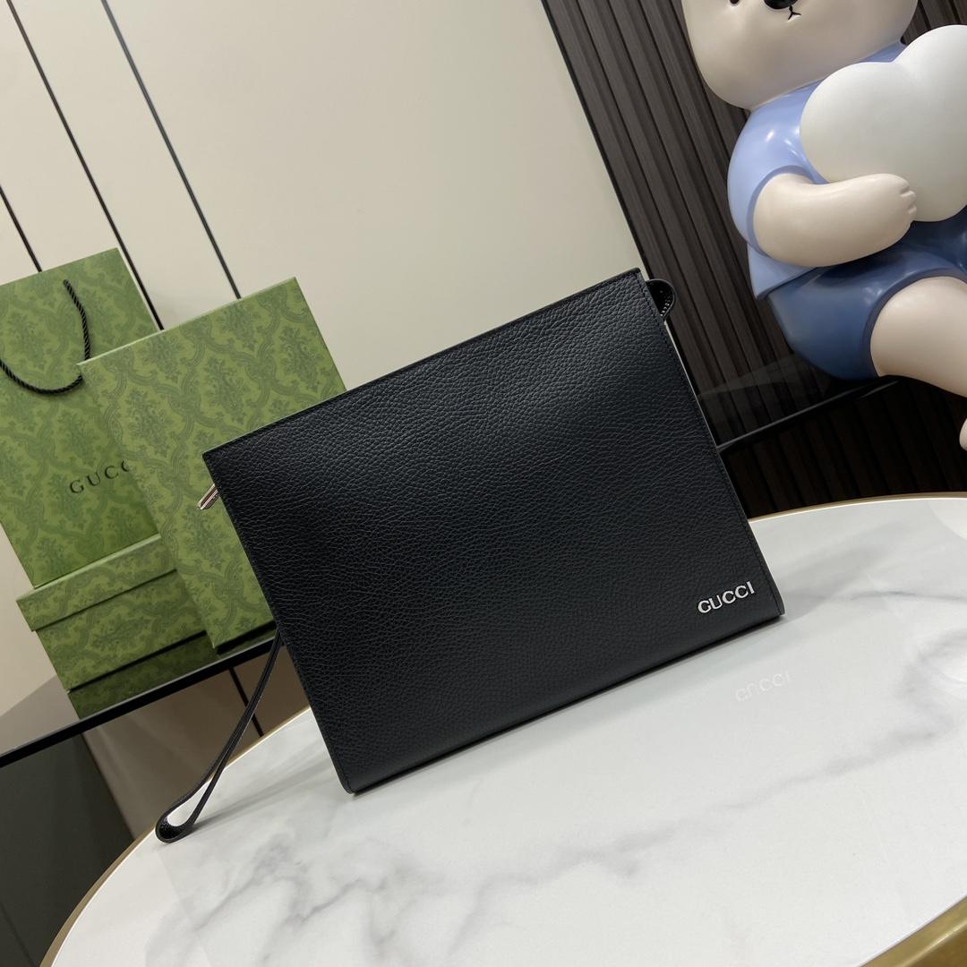 Gucci Pouch With Gucci Logo - FashionPlug