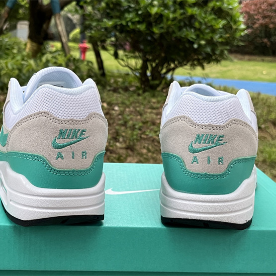 Nike Air Max 1 “Clear Jade” Sneaker    DZ4549-001 - FashionPlug