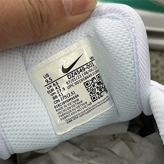 Nike Air Max 1 “Clear Jade” Sneaker    DZ4549-001 - FashionPlug