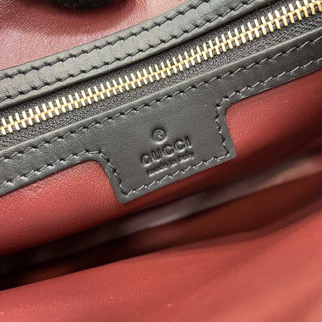 Gucci Jackie Small Shoulder Bag - FashionPlug