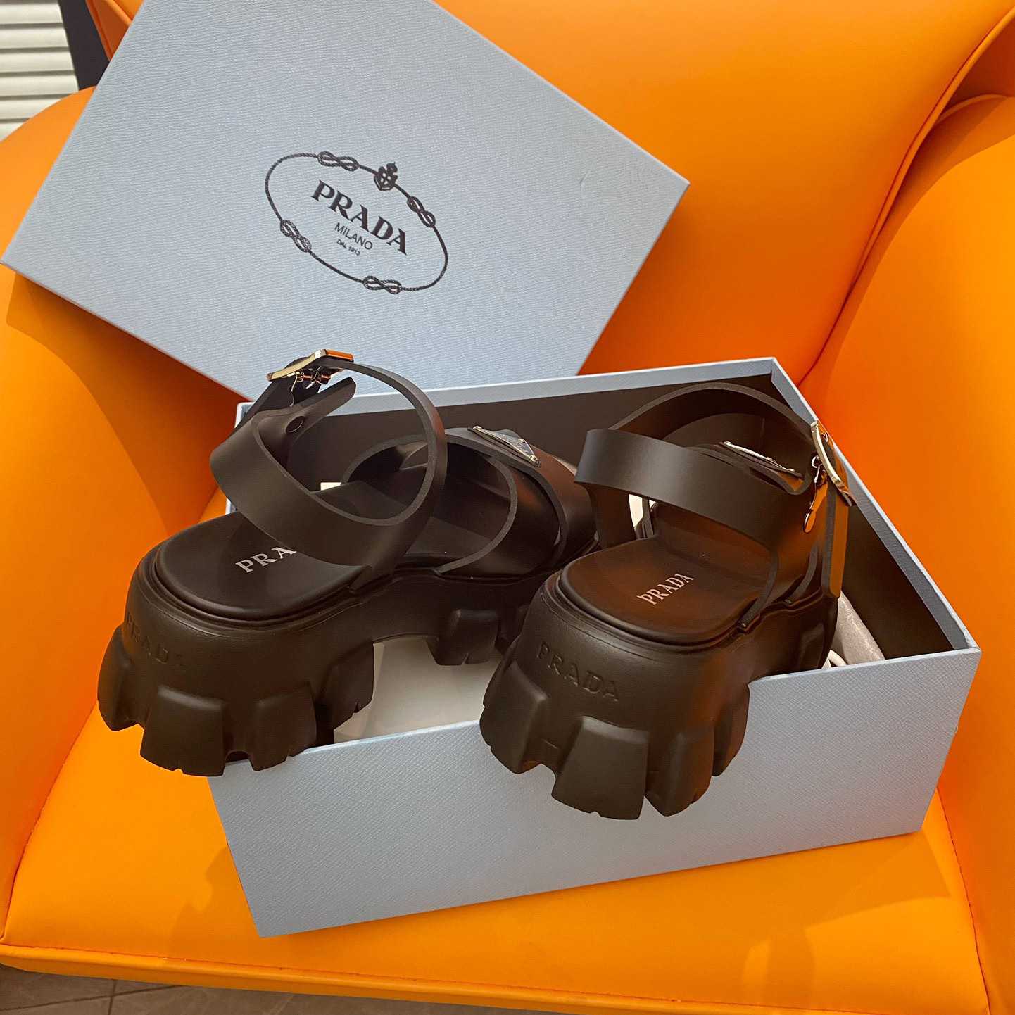 Prada Monolith Rubber Sandals - FashionPlug