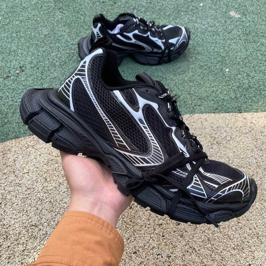 Balenciaga 3XL Sneakers - FashionPlug