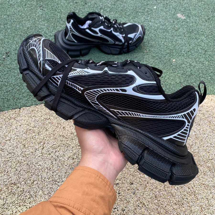 Balenciaga 3XL Sneakers - FashionPlug