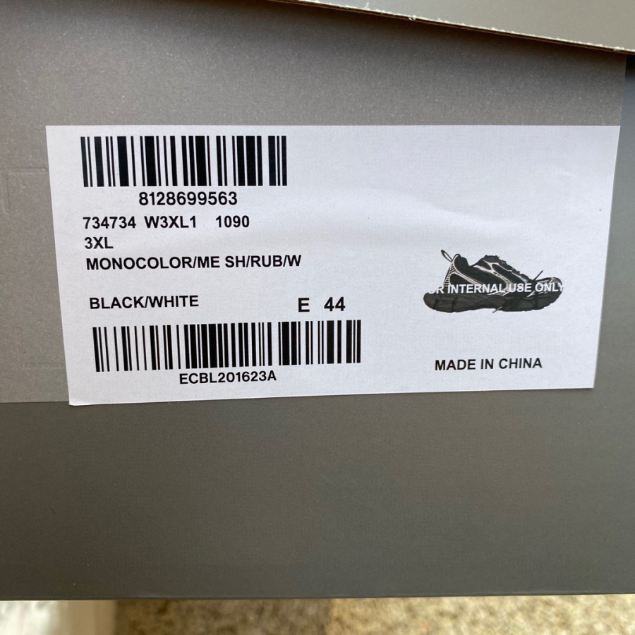 Balenciaga 3XL Sneakers - FashionPlug