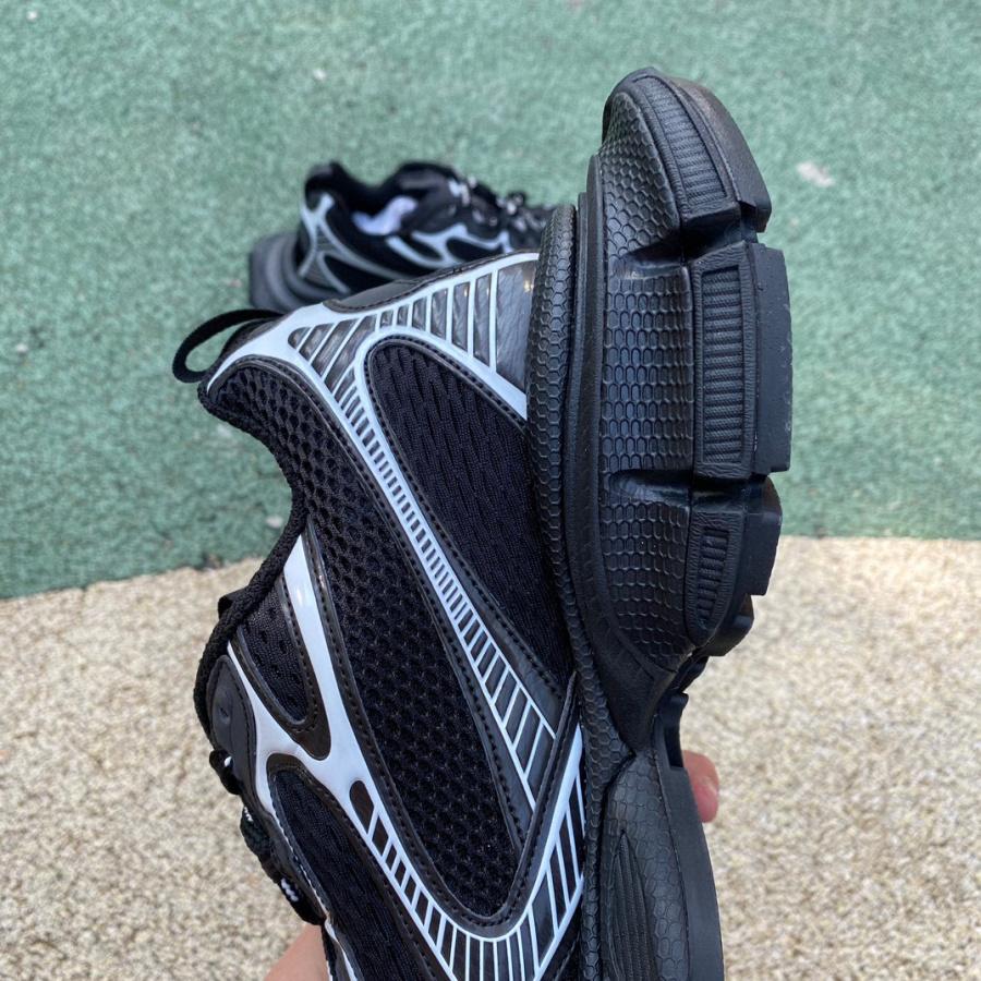 Balenciaga 3XL Sneakers - FashionPlug