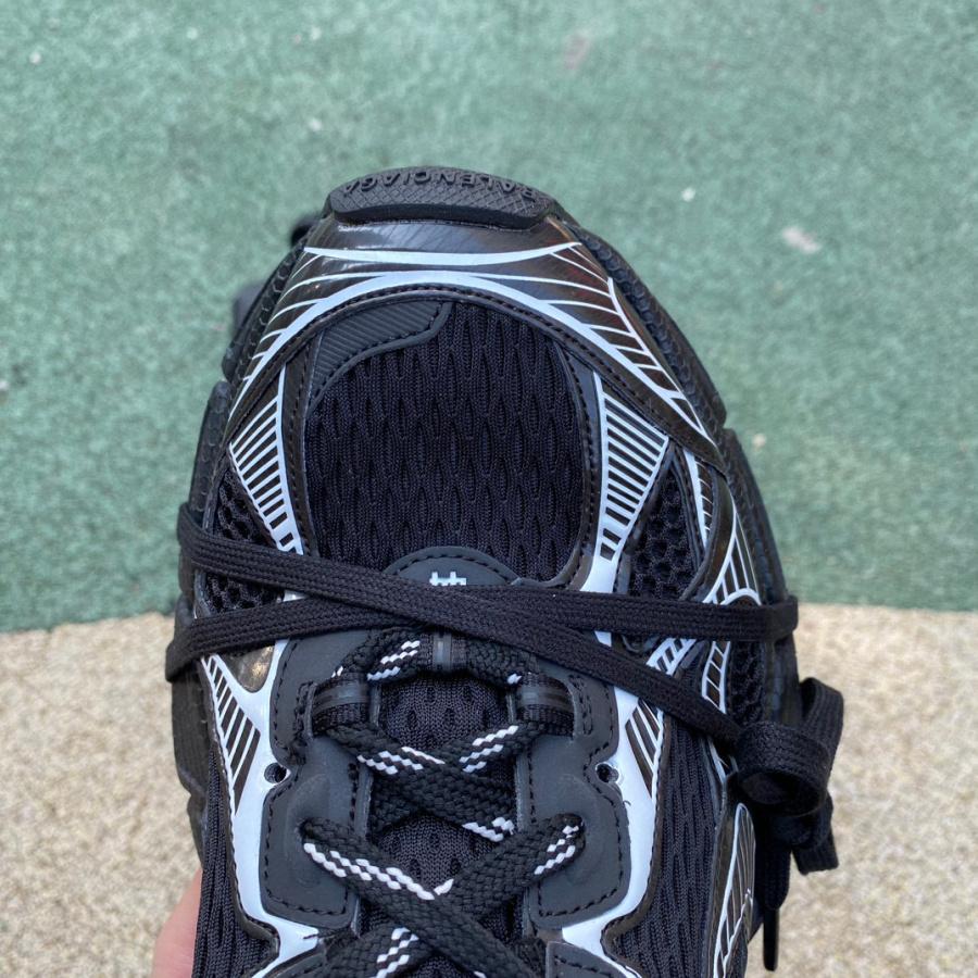 Balenciaga 3XL Sneakers - FashionPlug