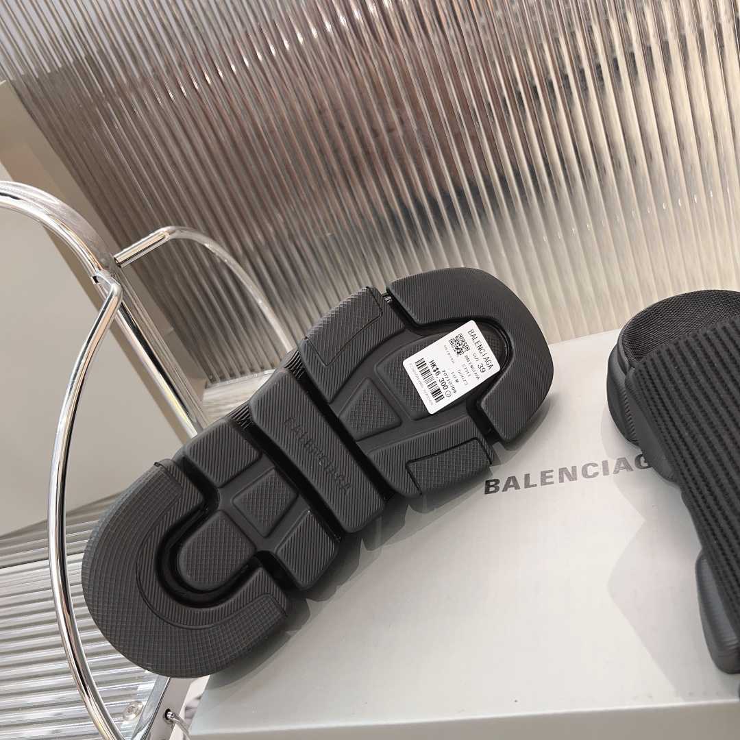 Balenciaga Speed 2.0 Slide Sandal In Black Recycled Knit - FashionPlug