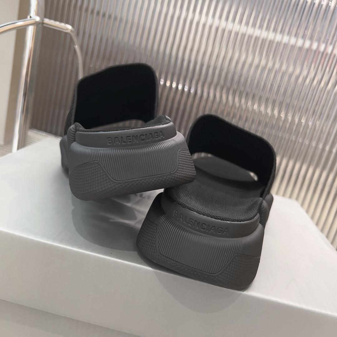 Balenciaga Speed 2.0 Slide Sandal In Black Recycled Knit - FashionPlug