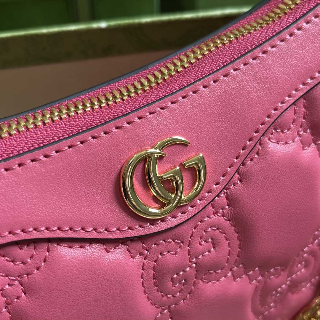 Gucci GG Matelassé Handbag(25-15-8cm) - FashionPlug