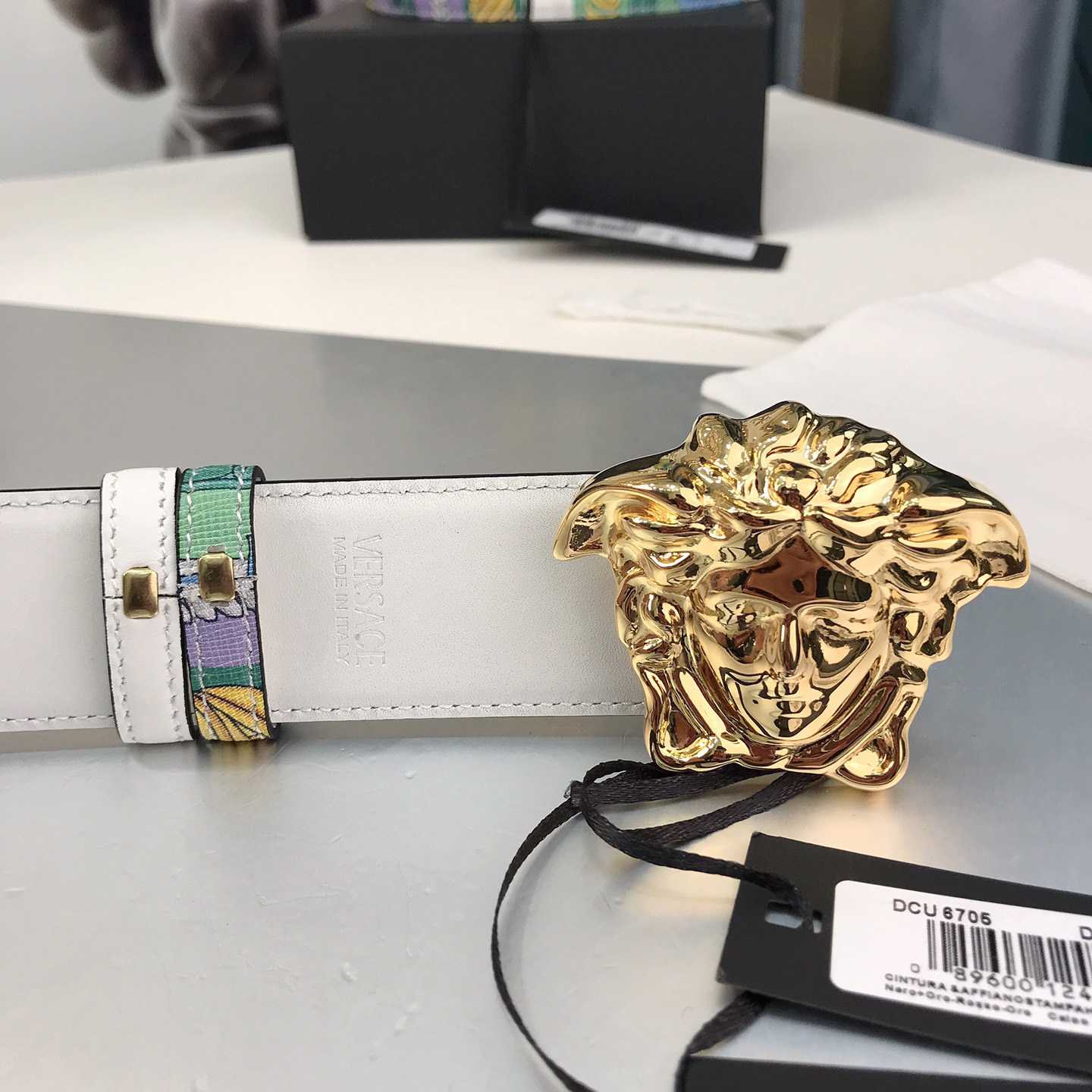 Versace Reversible Barocco Medusa Leather Belt   40mm - FashionPlug