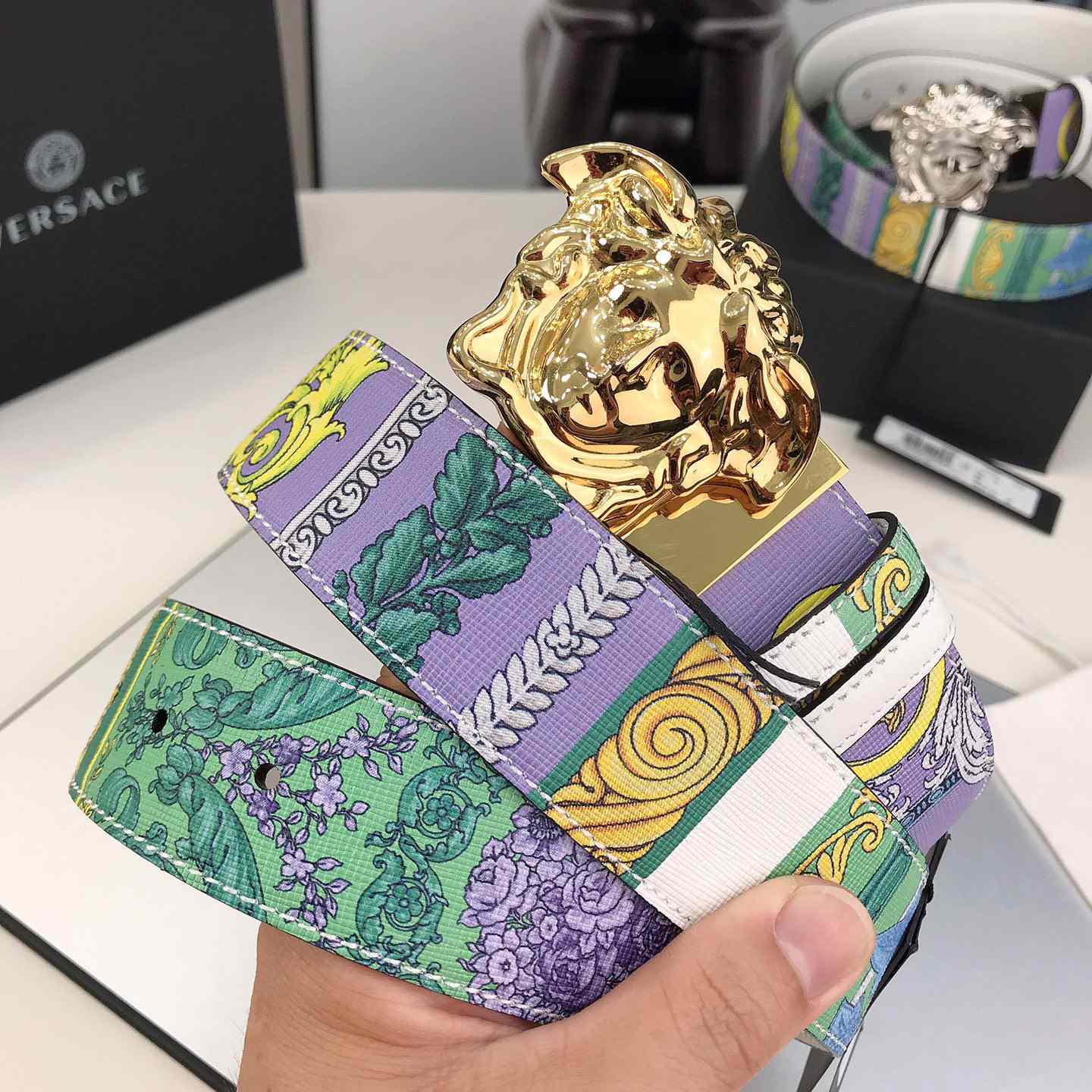 Versace Reversible Barocco Medusa Leather Belt   40mm - FashionPlug