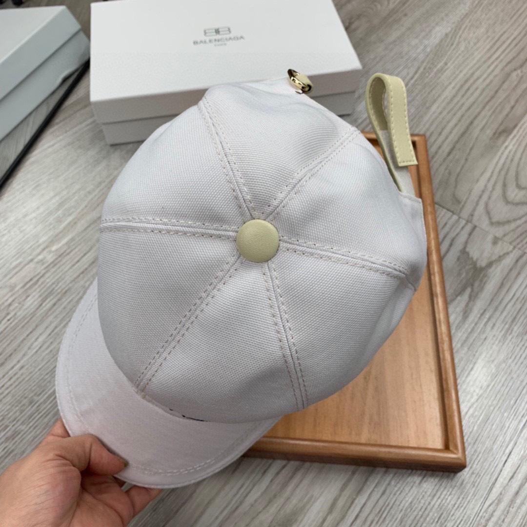 Balenciaga Embroidered-logo Six-panel Cap - FashionPlug