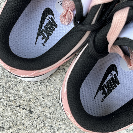 Nike Dunk Low Sneaker            CW1590-100 - FashionPlug