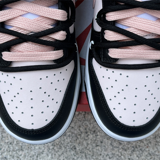 Nike Dunk Low Sneaker            CW1590-100 - FashionPlug