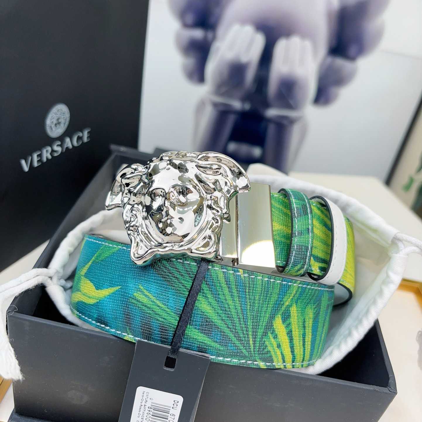 Versace Tiger La Medusa Leather Belt   40mm - FashionPlug