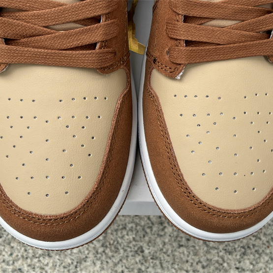 Air Jordan 1 Low Sneaker   FJ3453-200  - FashionPlug