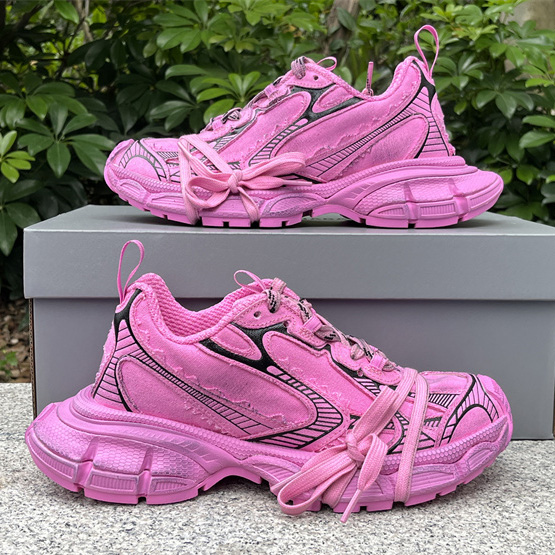 Balenciaga 3XL Sneaker  - FashionPlug