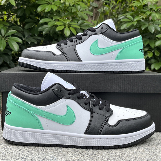 Air Jordan 1 Low Sneaker  553558-131 - FashionPlug