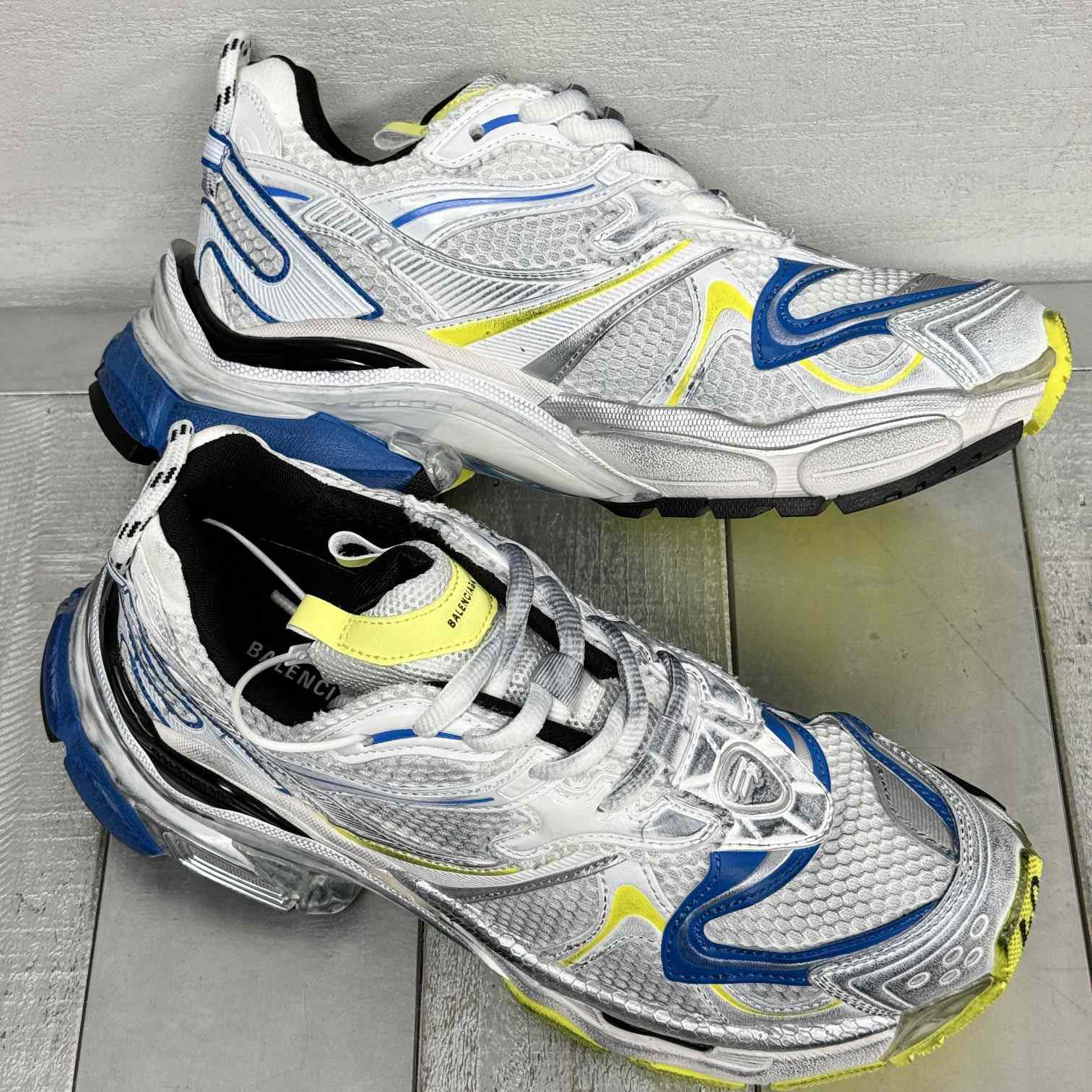 Balenciaga Runner Sneaker  - FashionPlug