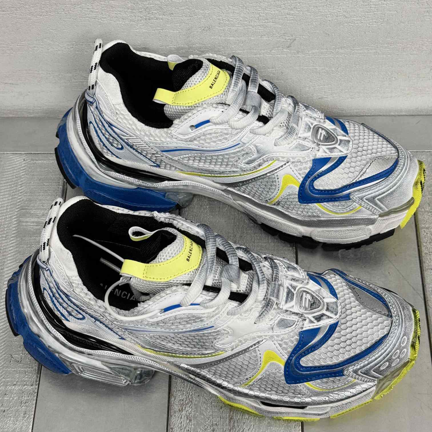 Balenciaga Runner Sneaker  - FashionPlug