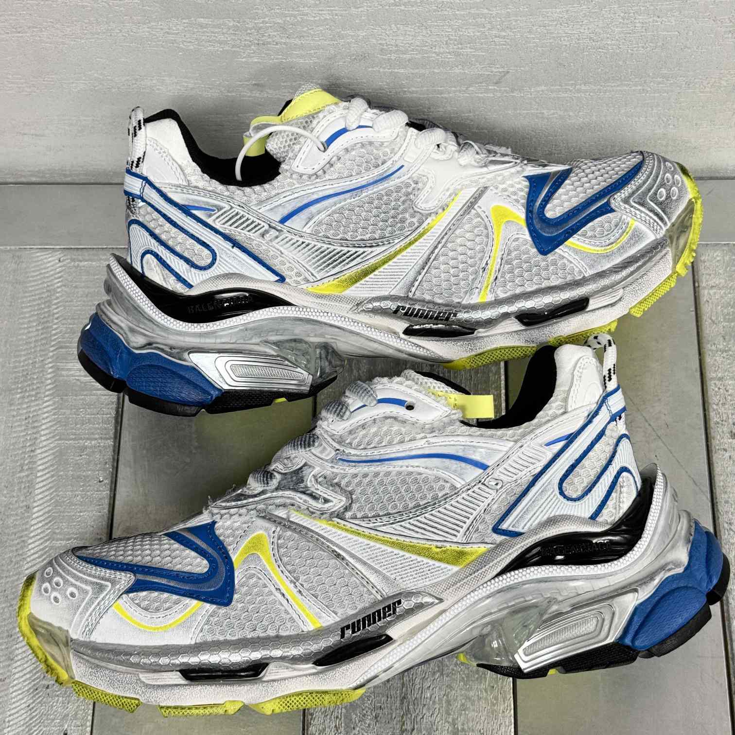 Balenciaga Runner Sneaker  - FashionPlug