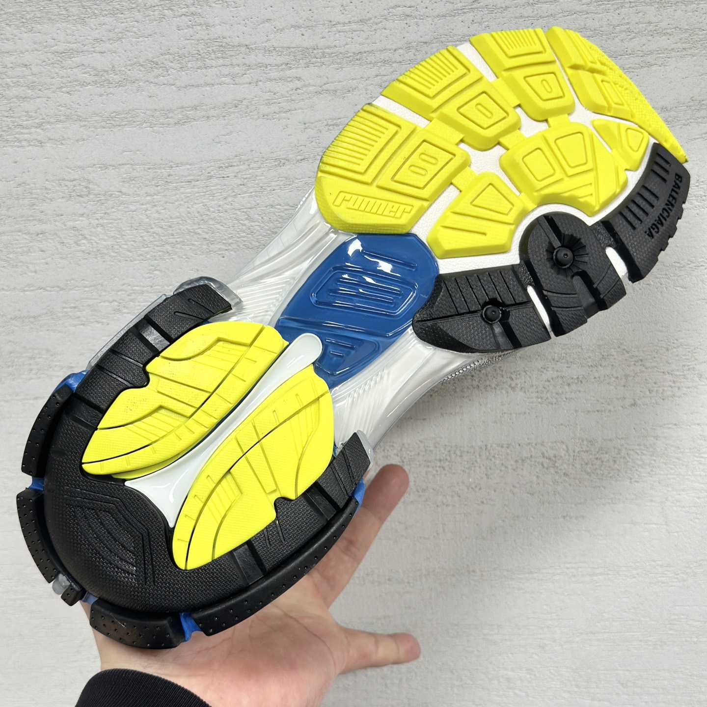 Balenciaga Runner Sneaker  - FashionPlug