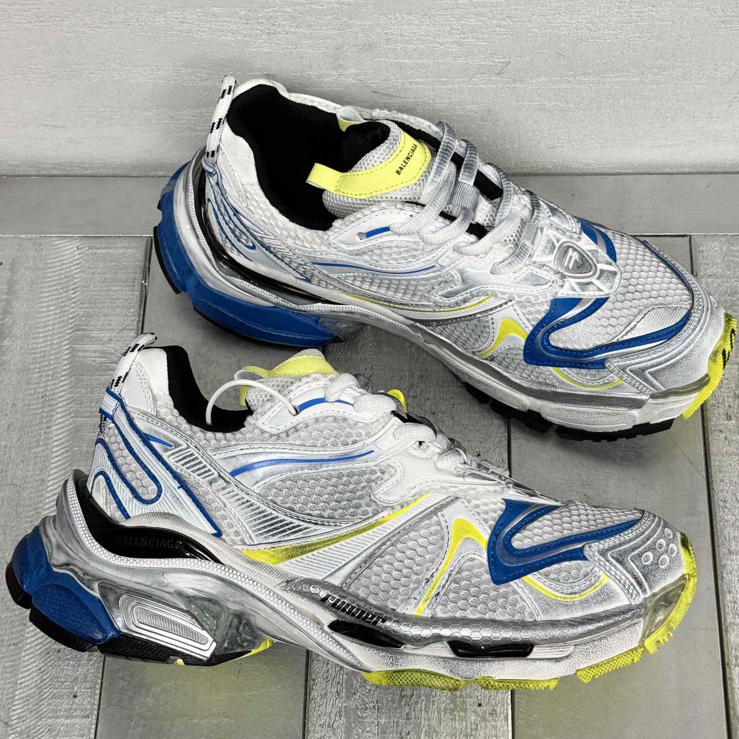 Balenciaga Runner Sneaker  - FashionPlug