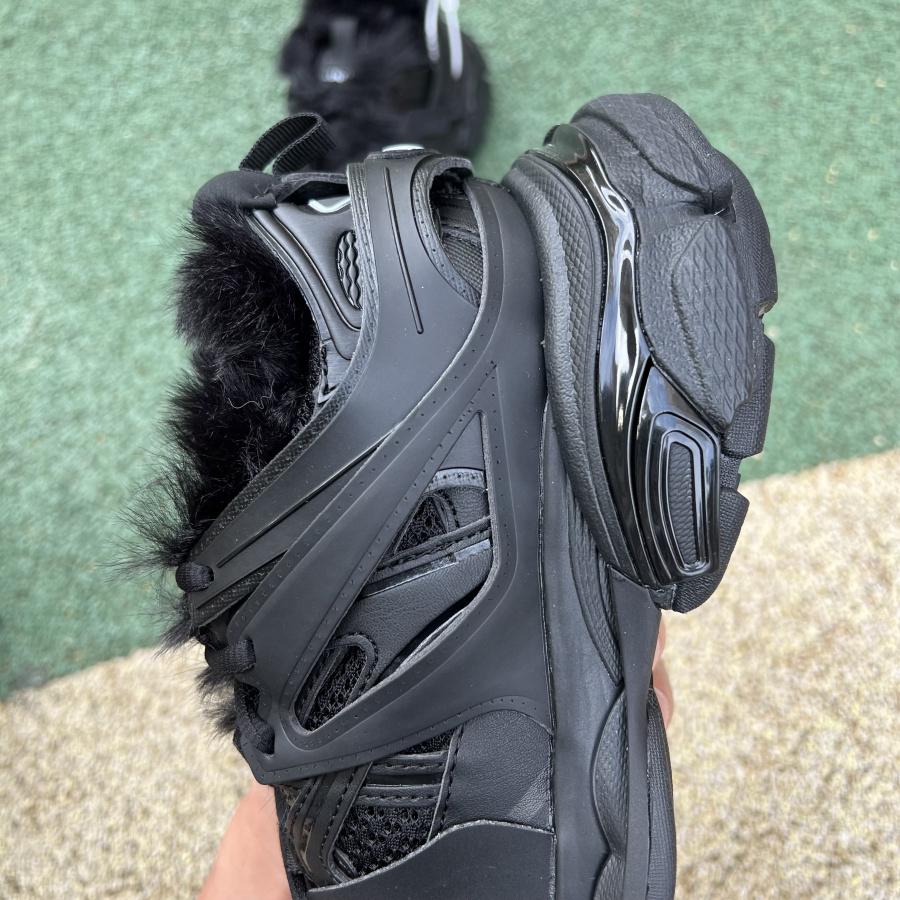 Balenciaga Runner Sneaker  - FashionPlug