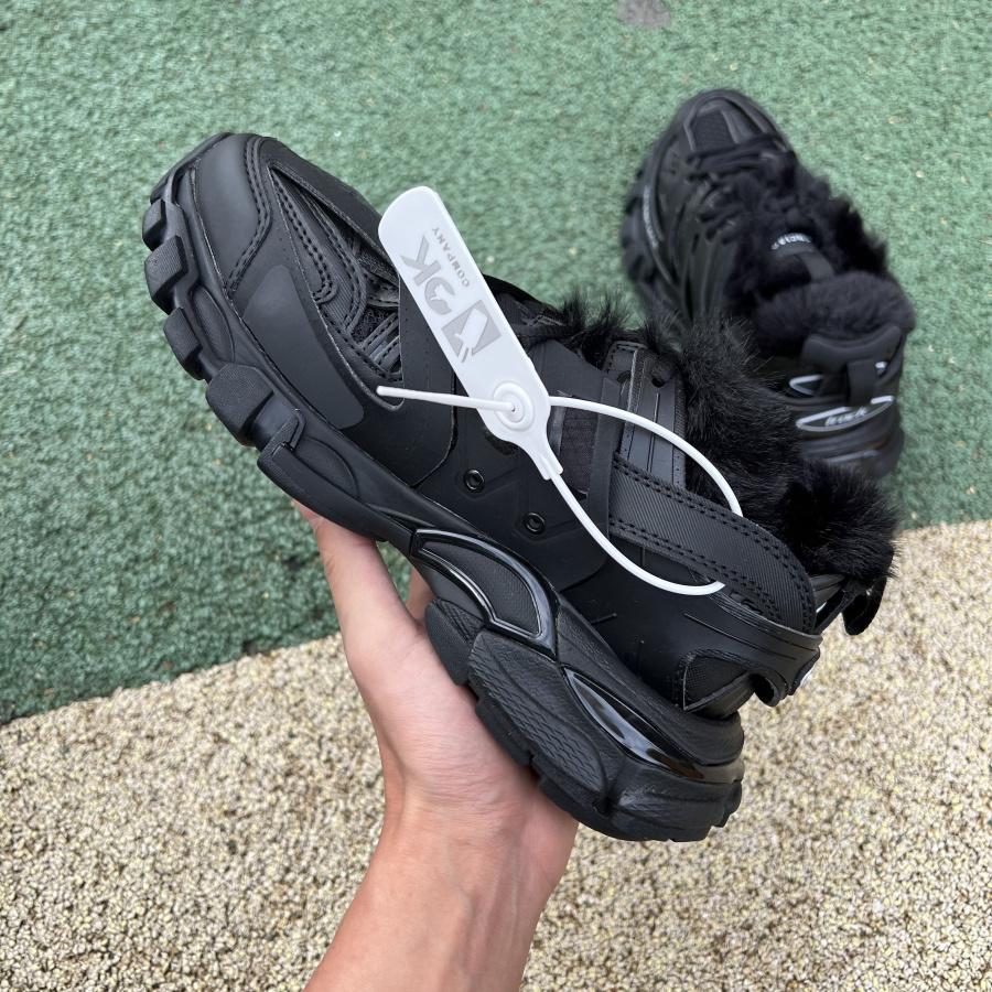 Balenciaga Runner Sneaker  - FashionPlug