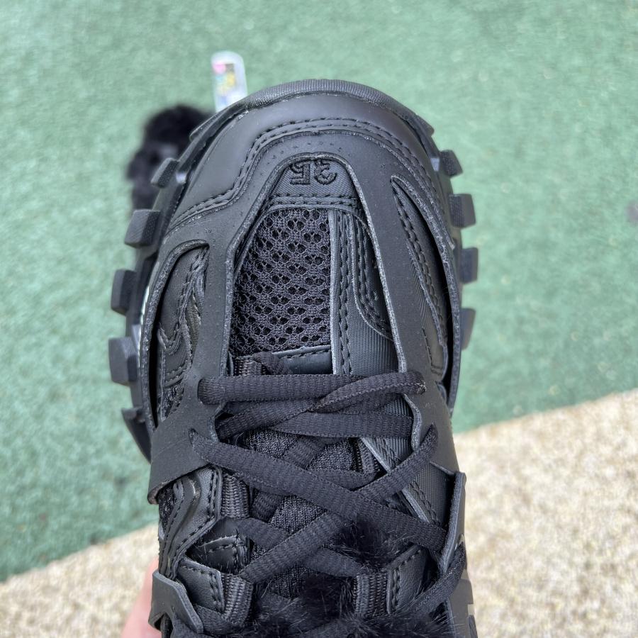 Balenciaga Runner Sneaker  - FashionPlug
