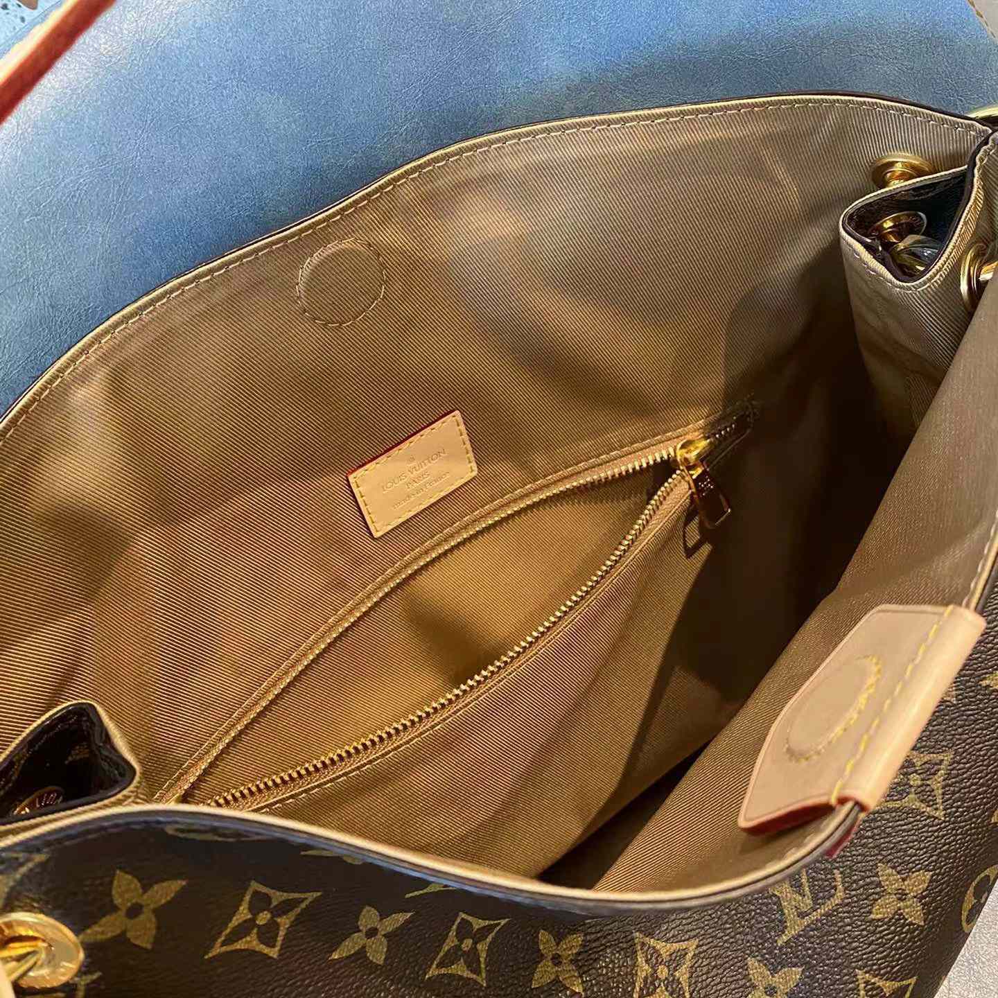 Louis Vuitton Monogram Tote Graceful - FashionPlug