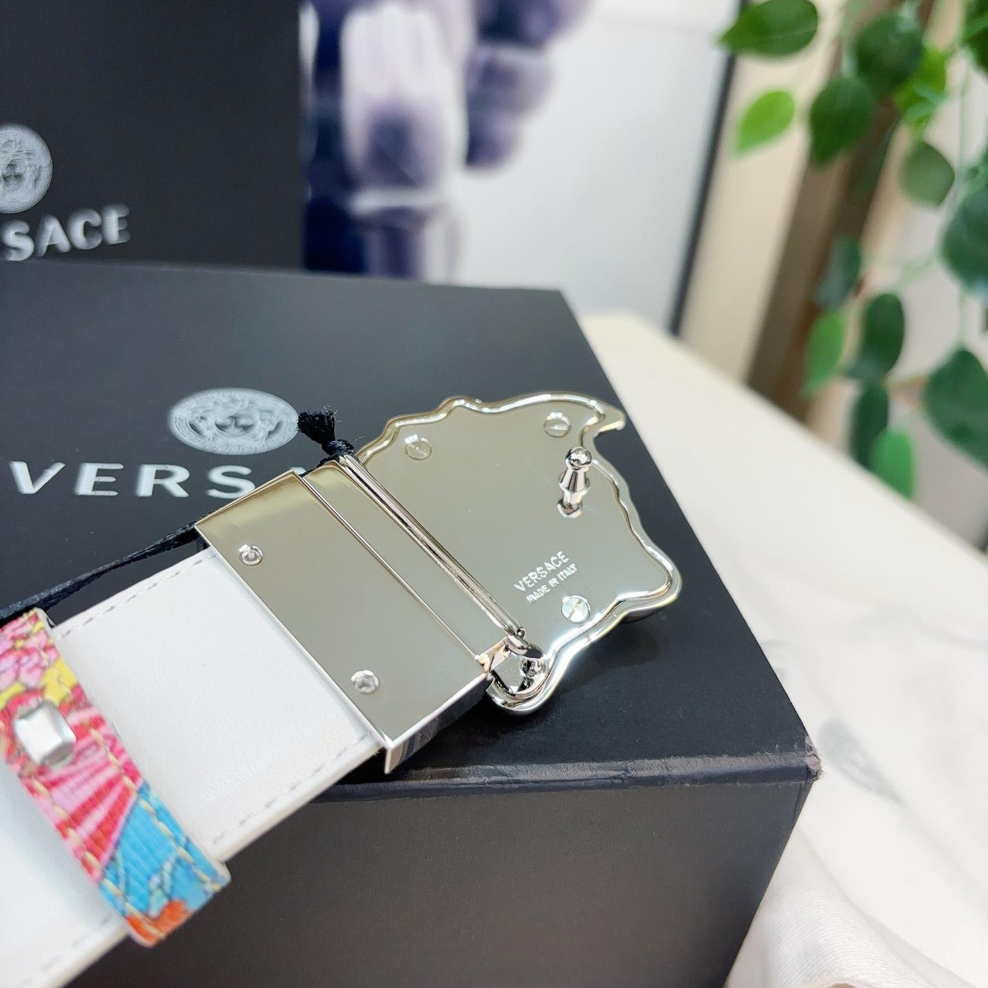 Versace Leather Waist Belt    40mm - FashionPlug