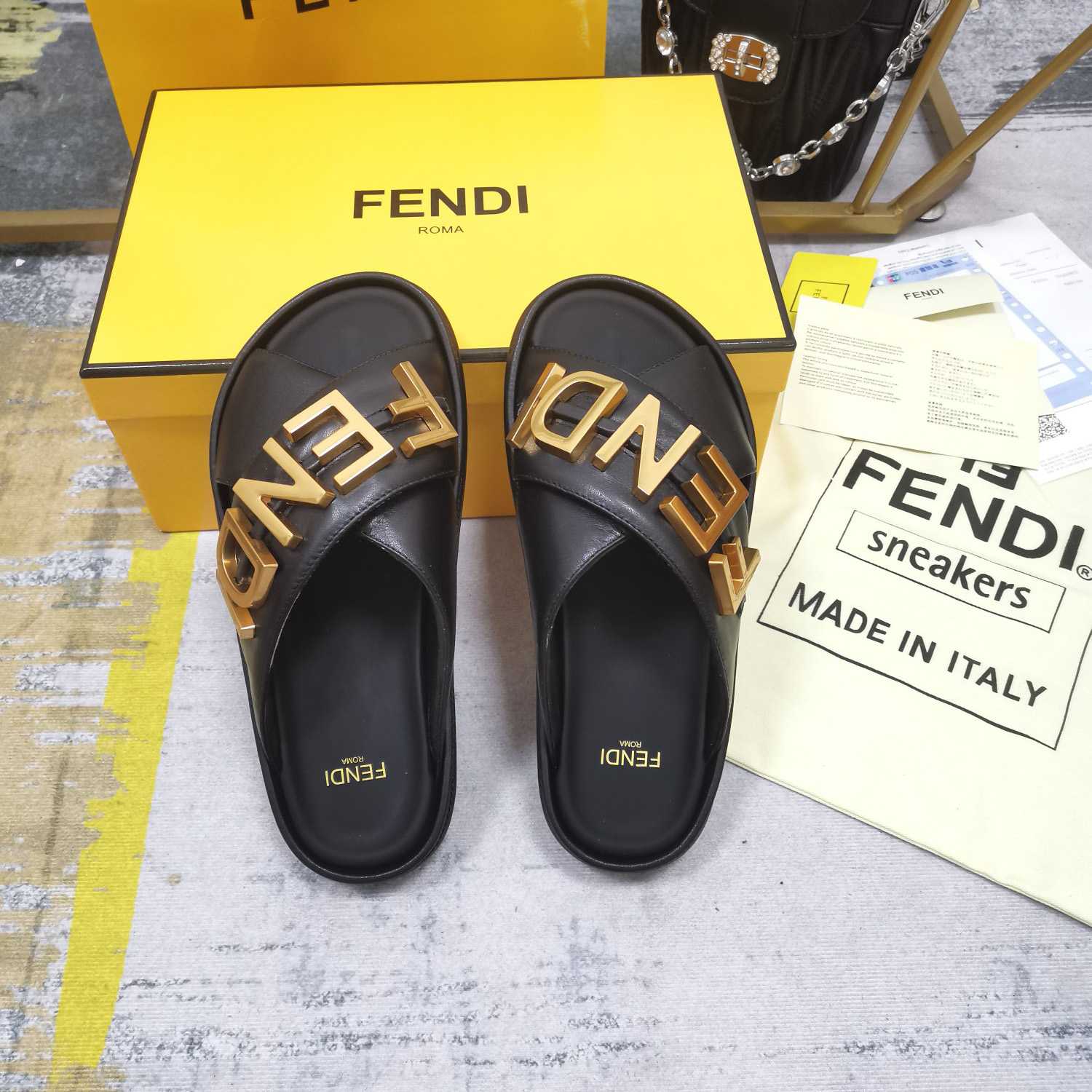 Fendi Slides - FashionPlug