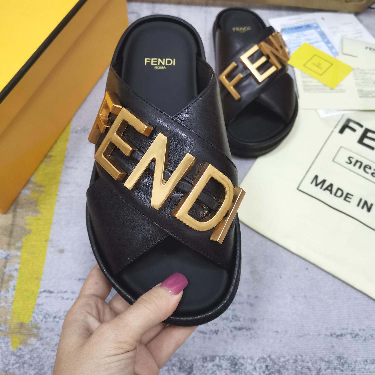 Fendi Slides - FashionPlug