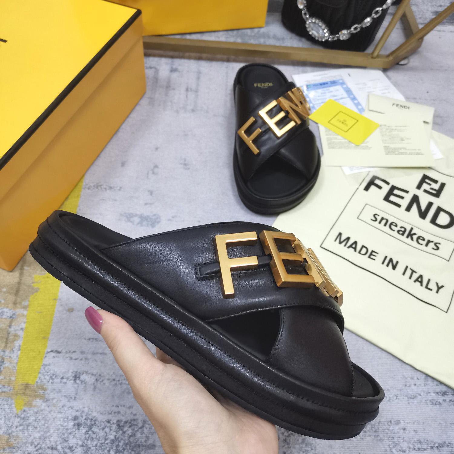 Fendi Slides - FashionPlug