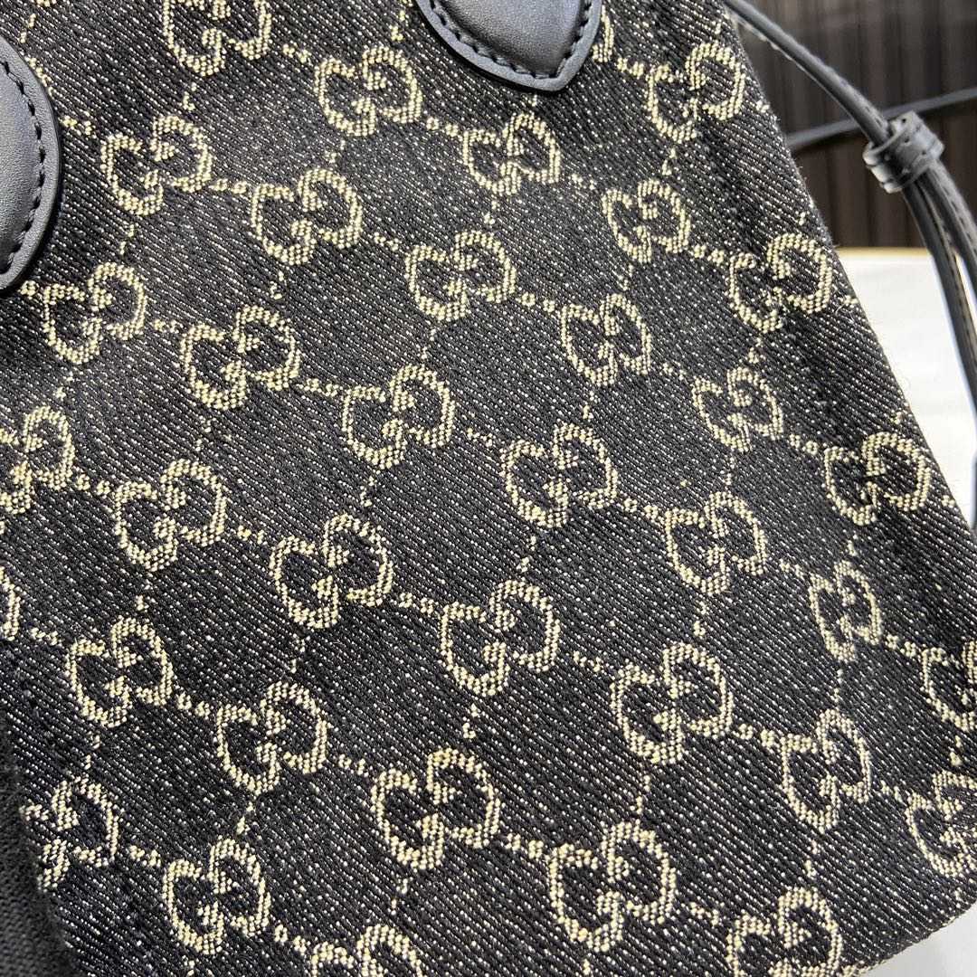 Gucci Ophidia GG Mini Bag - FashionPlug