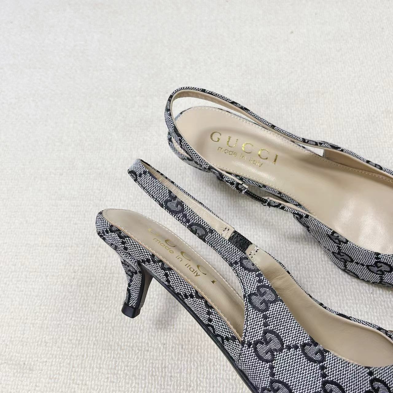 Gucci Women's Horsebit Slingback Pump - FashionPlug