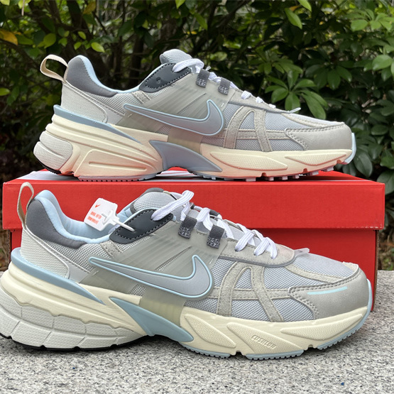 Nike V2K  Sneaker       FZ3596-072 - FashionPlug
